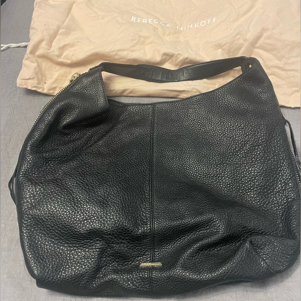 Rebecca minkoff large black pebbled hobo bag purse gold zipper detail